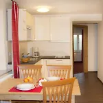 Gasthof Zum Sonnenwald בית הארחה 4*